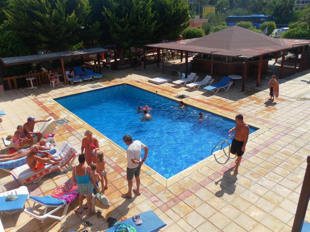 Anastasia Holiday Apartments Klorakas Exteriör bild