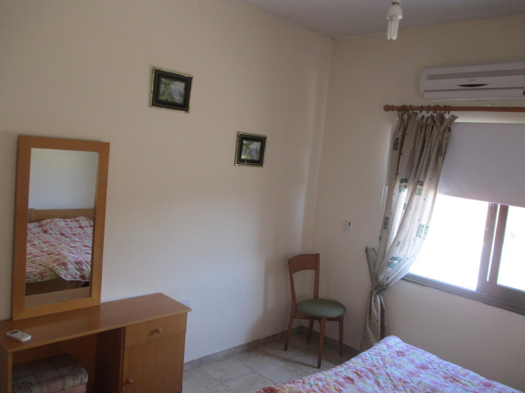 Anastasia Holiday Apartments Klorakas Rum bild